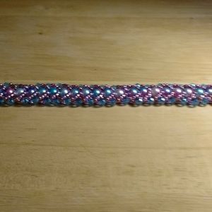 6 to 6.5 Pearl Rose and blue color bracelet